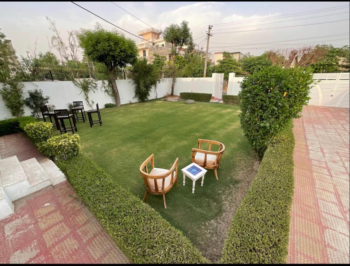 Solanki Farms & Pool Villa Garden Fully Private Jaipur Bagian luar foto