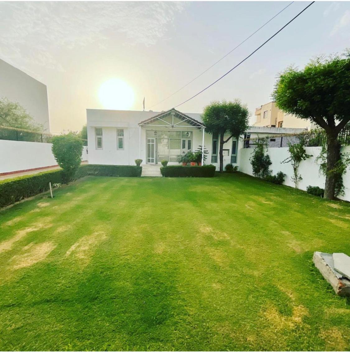 Solanki Farms & Pool Villa Garden Fully Private Jaipur Bagian luar foto